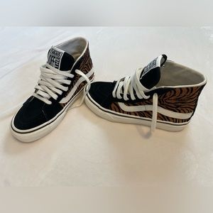 Zebra high-top VANS
